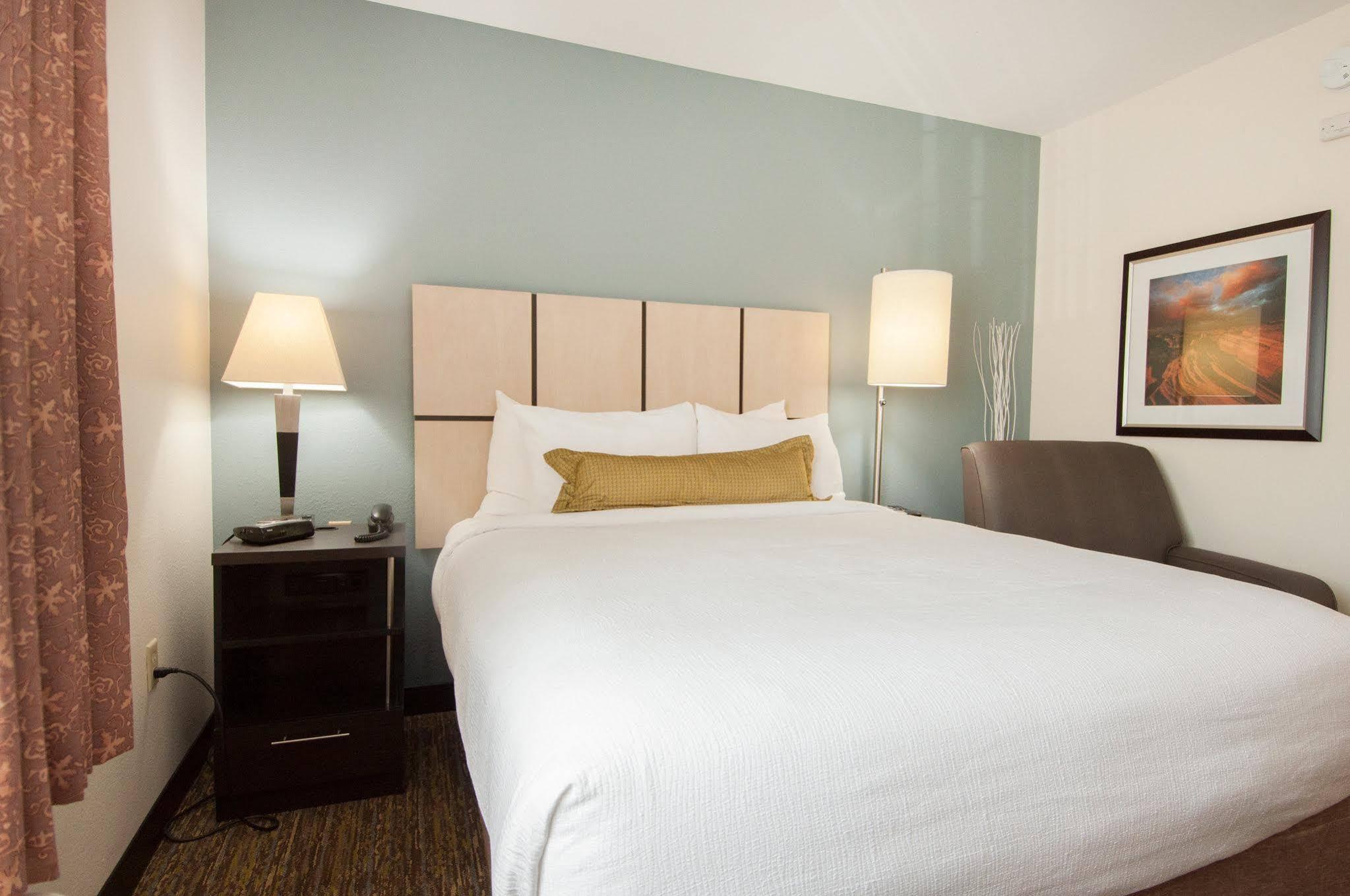 โซเนสตา ซิมพลี สวีท แอนาไฮม์ Hotel การ์เดนกรูฟ ภายนอก รูปภาพ
