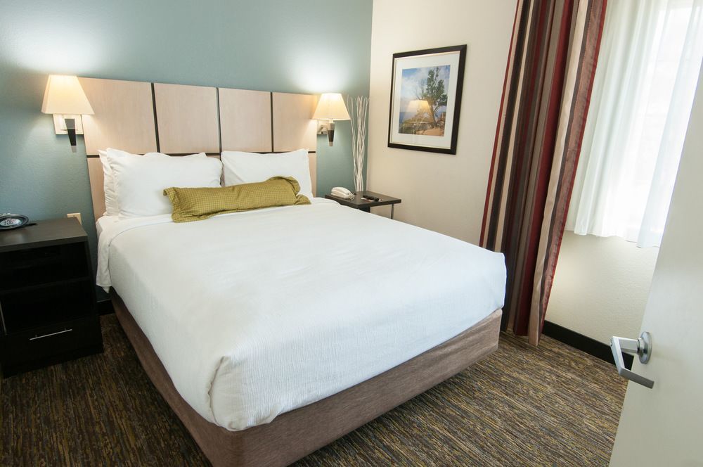 โซเนสตา ซิมพลี สวีท แอนาไฮม์ Hotel การ์เดนกรูฟ ภายนอก รูปภาพ